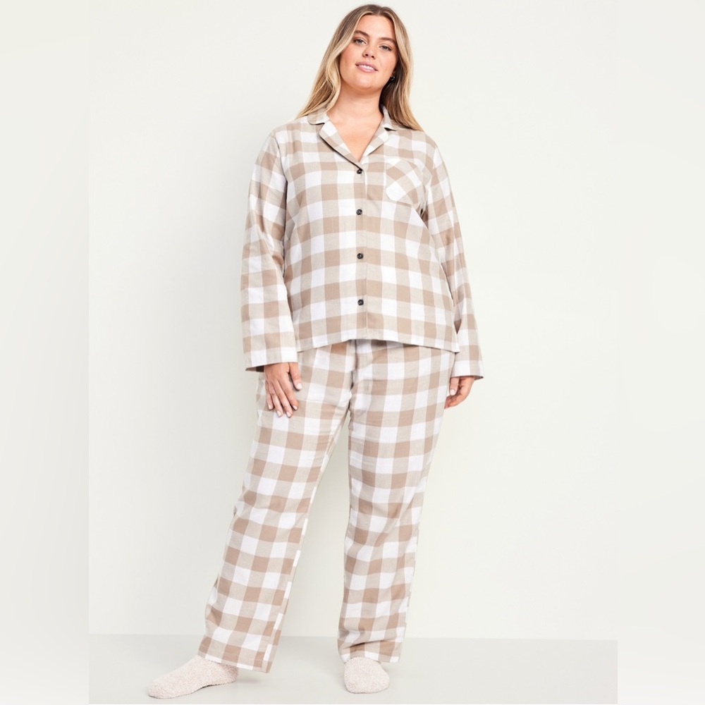 Women’s Flannel Pajama Set size 2x